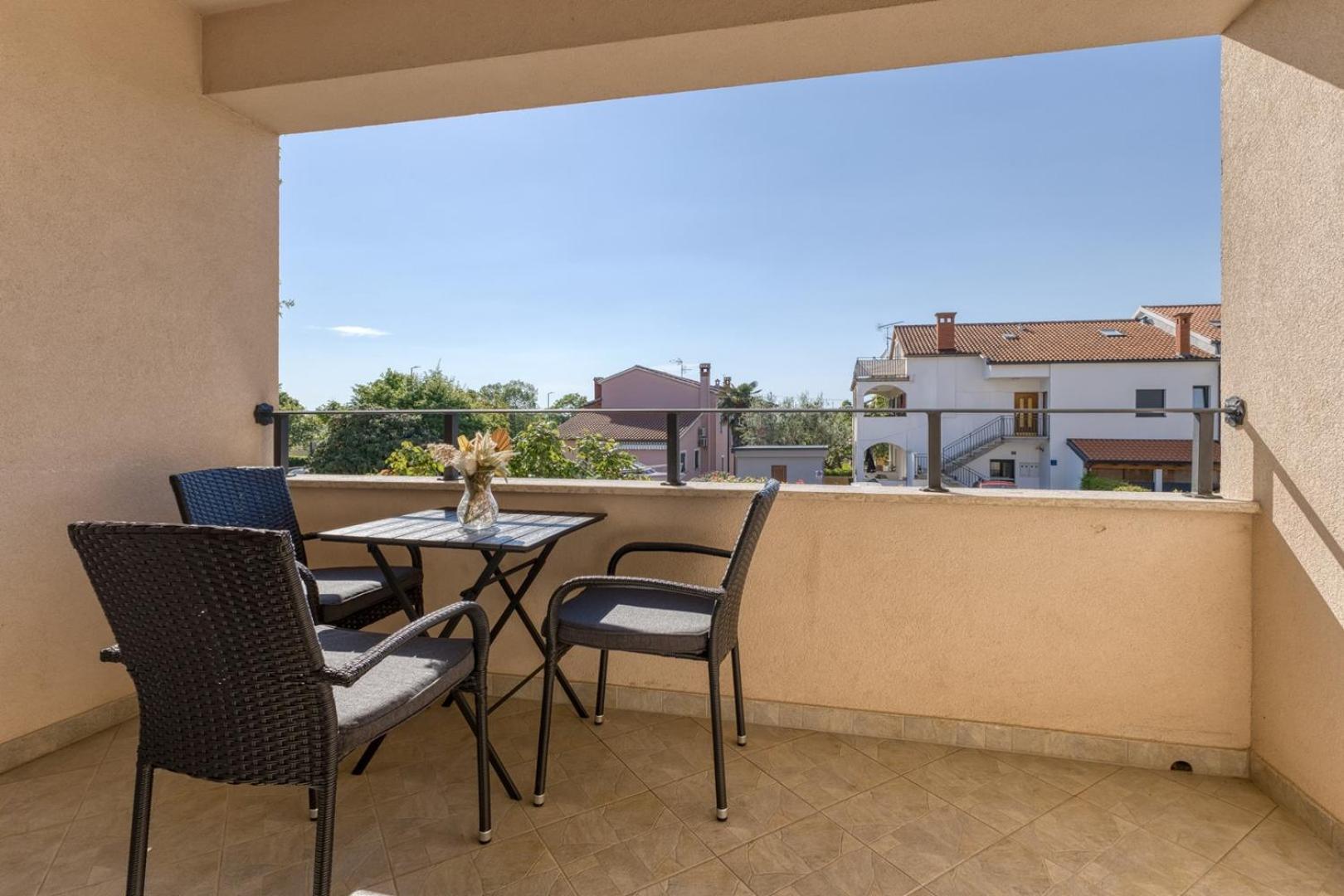 Apartman Tina With Balcony *